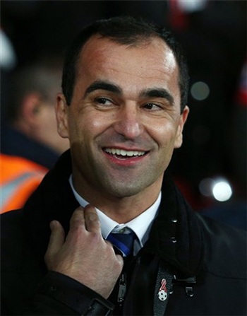 Martinez lại cười tươi hạnh phúc