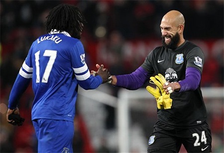 Martinez lại cười tươi hạnh phúc