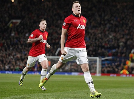 Phil Jones giúp Man Utd hạ Shakhtar - 1 Jones giúp MU có được chiến thắng quan trọng