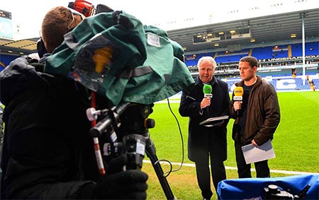 Nhìn lại trận thứ 13 bất bại liên tiếp của MU tại White Hart Lane