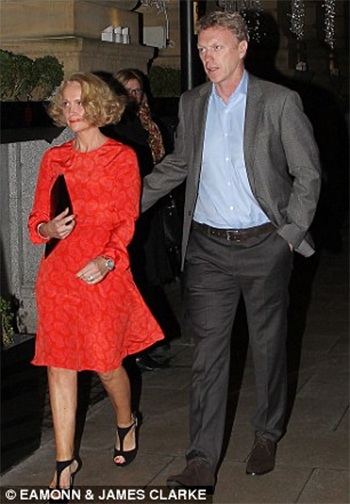 Huấn luyện viên Moyes và vợ Pamela