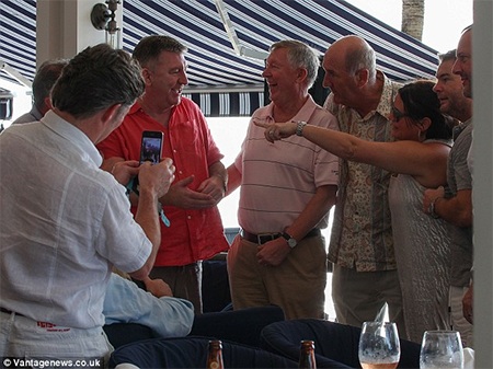 Alex Ferguson chọn Barbados để nghỉ ngơi