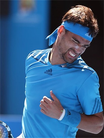 Djokovic dễ dàng đánh bại “bạn thời niên thiếu” Fognini - 3 Sự thất vọng sau cú đánh hỏng của Fognini