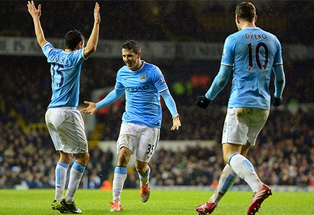 Một bàn thắng đẹp mắt của tiền đạo vào sân thay thế cho Man City