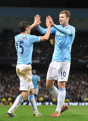 Anh khép lại một trận đại thắng tới 5-0 cho Man City