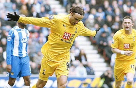 Robbie Keane và Berbatov là cặp tiền đạo săn bàn đáng mơ ước của nhiều đội bóng ở Premier League