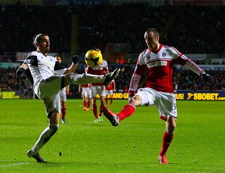 Berba thường xuyên ngồi dự bị ở mùa giải 2011/12