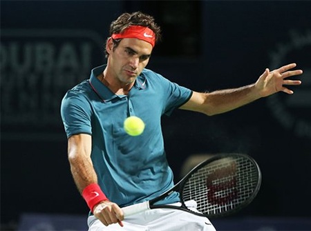 Djokovic tiếp bước Federer vào tứ kết - 1 Federer đã giành quyền vào tứ kết