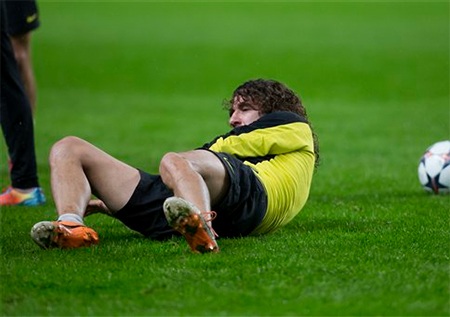 Trung vệ Puyol tham gia tập với đồng đội