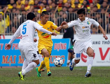 Thanh Hóa thắng giòn giã trước ĐKVĐ Hà Nội T&T - 2 Thanh Hóa tấn công hiệu quả hơn so với Hà Nội T&T, ảnh: Gia Hưng