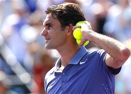 Federer, Murray tiếp tục thăng hoa mạnh mẽ - 1 Federer đang có phong độ thi đấu ấn tượng
