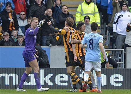 Hull City chơi tấn công rất bế tắc