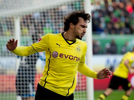 Hummels sẽ từ chối MU nếu không được dự Champions League - 1 Trung vệ Mats Hummels