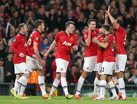 Một bàn thắng thể hiện khả năng dứt điểm tinh tế của Van Persie