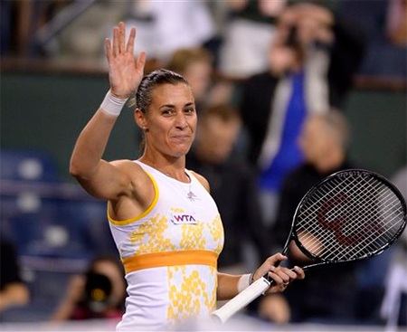 Li Na thua sốc, Pennetta tranh cúp với Radwanska - 1 Chiến thắng tuyệt vời của Pennetta