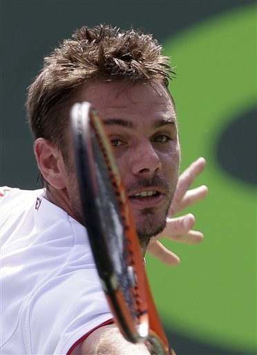 Nadal chặn đứng giấc mơ của Hewitt - 2 Phong độ của Wawrinka đang có vẻ bất ổn