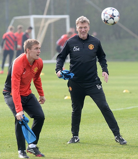 MU bình yên trước “cơn bão lớn” - 8 Moyes và Fletcher trên sân tập