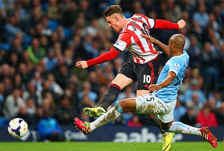 Man City không ngờ rằng họ tiếp tục bị thủng lưới bởi khả năng săn bàn sắc bén của Wickham