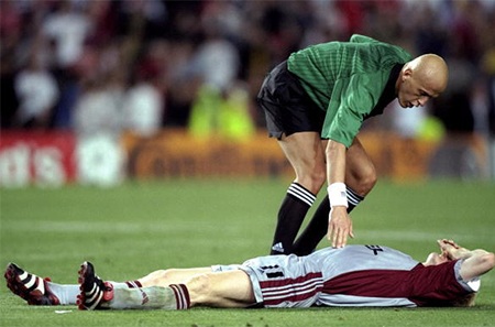 Niềm hạnh phúc tột độ của các cầu thủ MU