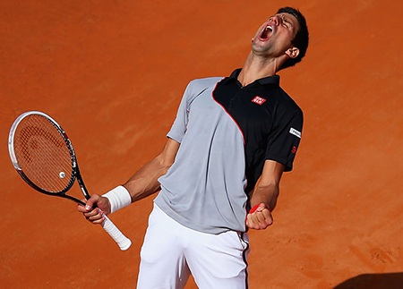 Đánh bại Nadal, Djokovic lần thứ 3 vô địch Italian Open - 1 Chiến thắng lần thứ 4 trên mặt sân đất nện của Djokovic trước Nadal
