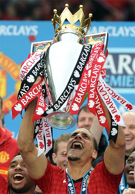 Chiếc cúp vô địch Premier League thứ 4 vào năm 2009