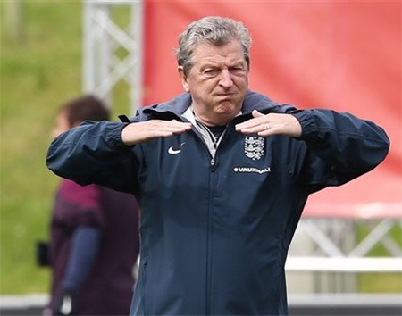 Vị chiến lược gia của tuyển Anh tỏ ra rất nghiêm khắc