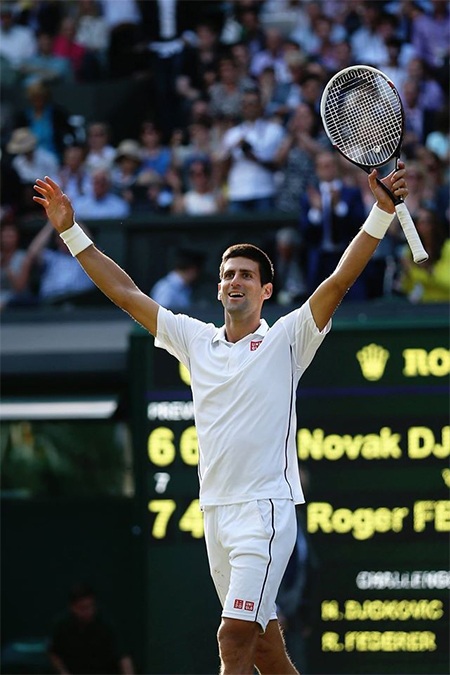 Chiến thắng đã đưa Djokovic trở lại ngôi vị số 1 thế giới. Anh vừa kiếm thêm 800 điểm