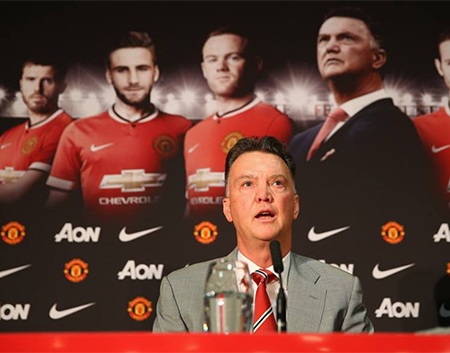 Van Gaal chính thức ra mắt Man Utd - 16 Phù Sa