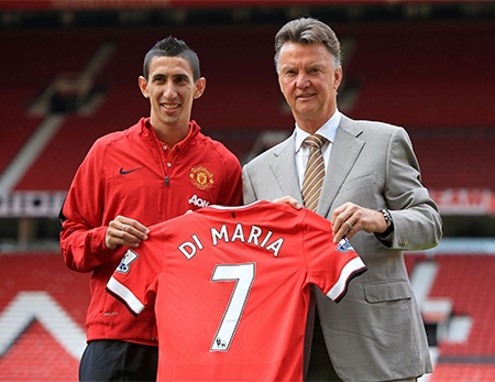 Cùng xuất hiện trong buổi ra mắt của Di Maria còn có huấn luyện viên Van Gaal