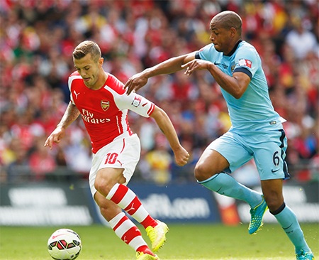 Fernando đá thay vị trí của người đồng hương Fernandinho