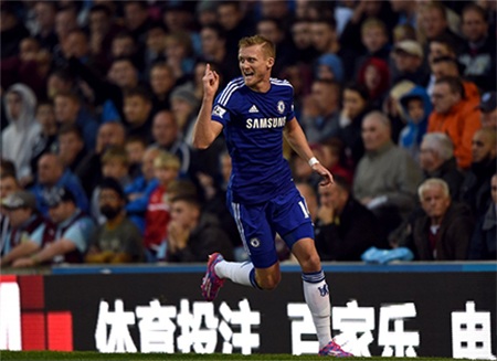 Nhìn lại chiến thắng đẹp trong vòng mở màn của Chelsea - 6 Một bàn thắng có phần may mắn của tiền đạo gốc Brazil...