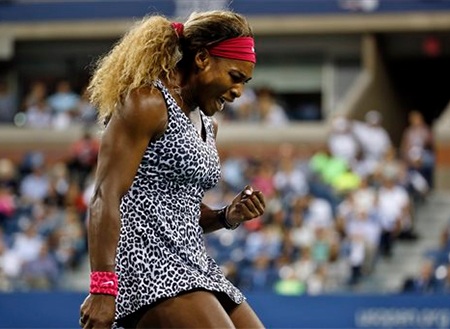 Federer cán mốc 50 trận thắng trong năm nay - 2 Sɥrena Williams đã có được chiến thắng ngọt ngào ở vòng đầu