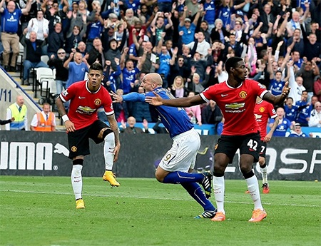 MU vẫn thi đấu chênh vênh và đến phút 64, họ đã bị san hòa 3-3