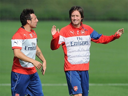 Cazorla và Rosicky những cầu thủ không còn là trụ cột của Pháo thủ