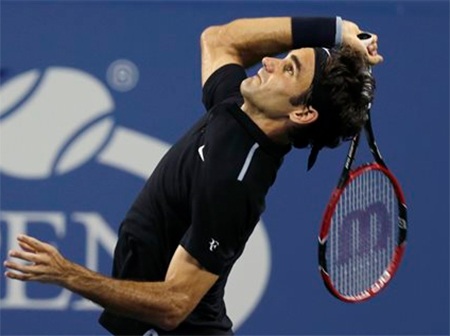 Federer vào tứ kết gặp Monfils - 1 Federer đã giành quyền đi tiếp vào bán kết