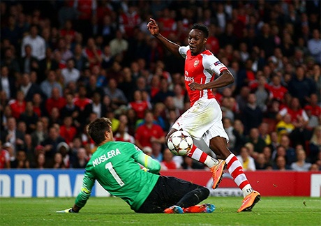 Welbeck đã cho thấy sự nhanh nhẹn và tinh tế trong các bàn thắng của mình