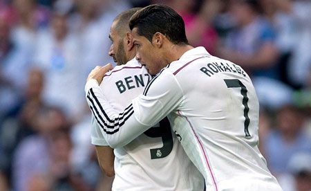 Những khoảnh khắc kinh điển ở đại chiến Real Madrid-Barcelona - 14 Bộ đôi Benzema-Ronaldo cùng lập công mang về 3 điểm cho Real Madrid