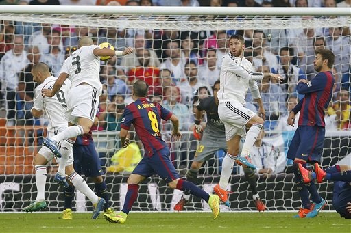 Barca thua toàn diện Real Madrid: Khoảnh khắc của sự thật - 3 Những sai lầm nơi hàng thủ khiến Barca thủng lưới liên tục