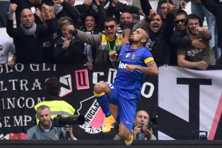 Juventus
giành chiến thắng “rửa mặt” trước Palermo