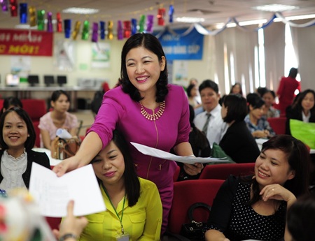 Bằng kinh nghiệm và đam mê công việc, chị đã truyền cảm hứng và năng lượng cho nhiều đại lý