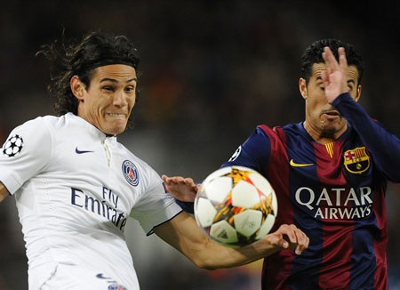 Những khoảnh khắc “cây đinh ba” Messi-Neymar-Suarez nhấn chìm PSG - 4 Cavani (trái) được kỳ vọng sẽ tỏa sáng trước Barca