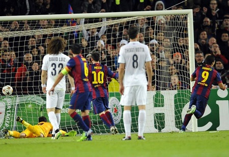 Những khoảnh khắc “cây đinh ba” Messi-Neymar-Suarez nhấn chìm PSG - 10 Luis Suarez ấn định thắng lợi 3-1 cho Barca