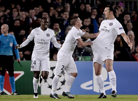 Những khoảnh khắc “cây đinh ba” Messi-Neymar-Suarez nhấn chìm PSG - 14 Một mình Ibra chưa thể mang lại sự khác biệt