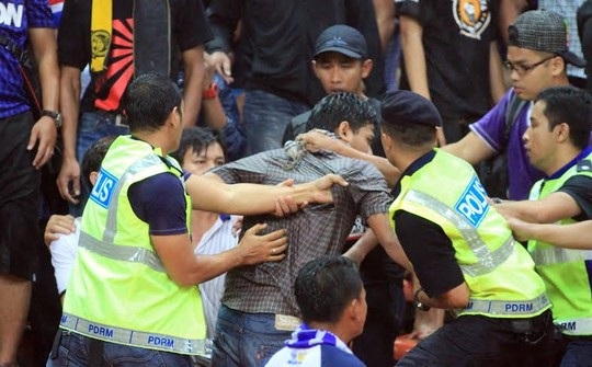 Công an Hà Nội lên phương án bảo vệ cầu thủ và CĐV Malaysia - 1 Các CĐV Malaysia sẽ được bảo vệ một cách tối đa