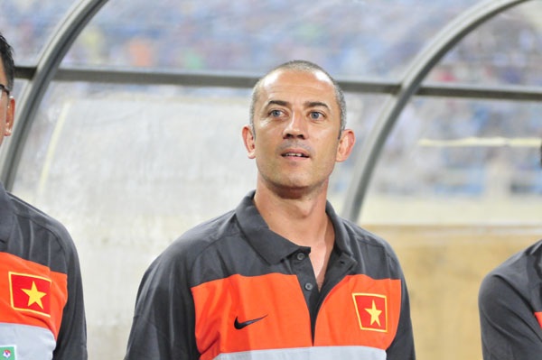 HLV Graechen muốn tập trung công việc ở HAGL