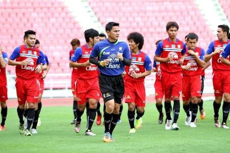 HLV Kiatisak dè chừng sức mạnh của Olympic Việt Nam - 1 HLV Kiatisak đánh giá rất cao Olympic Việt Nam