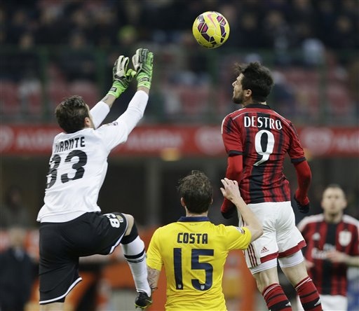 Destro trở lại AC Milan