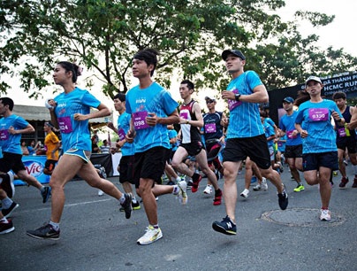 Sôi động giải chạy việt dã TPHCM 2015