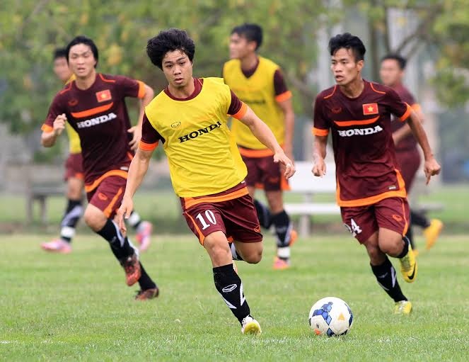 Tiền vệ Duy Mạnh: “HLV Miura không ưu ái cầu thủ nào cả” - 1 Theo Duy Mạnh, HLV Miura luôn nghiêm khắc với mọi cầu thủ - Ảnh: Gia Hưng