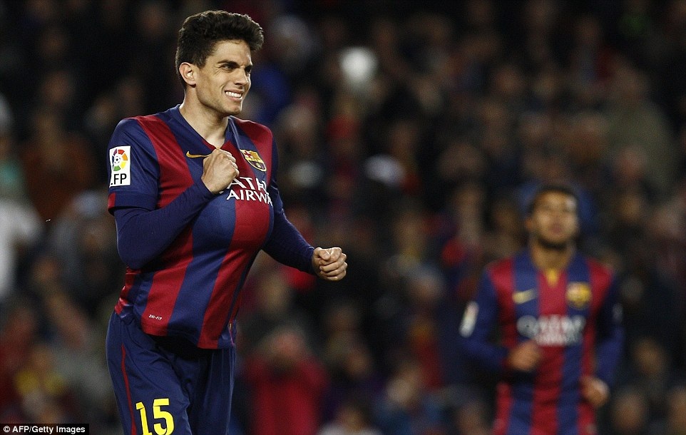 Những khoảnh khắc đẹp ngày cặp đôi Messi-Suarez “hủy diệt” Almeria - 5 Trung vệ Bartra cũng chơi một trận đấu khá xuất sắc